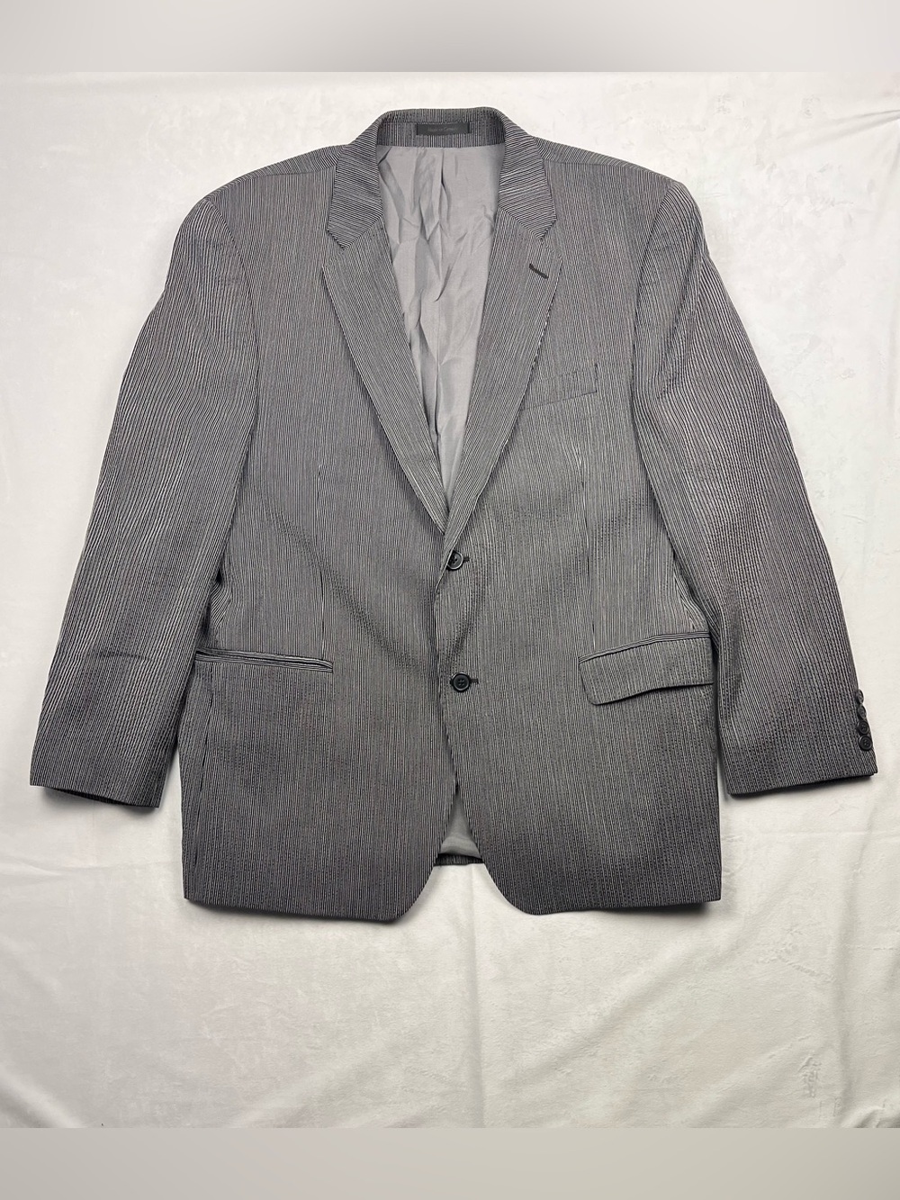 Calvin Klein Black & White Micro Stripe Two-Button Blazer Sport Coat Size 44R